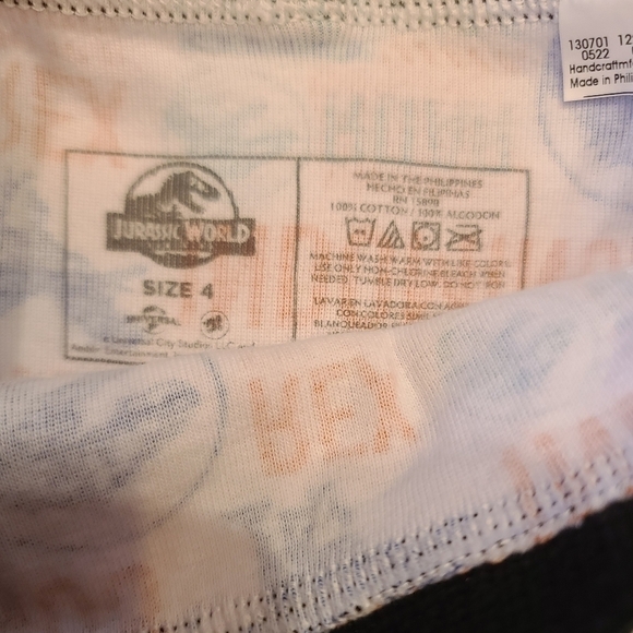 New Boy's Jurassic Park Boxer Briefs, Sz 4 - Picture 2 of 2